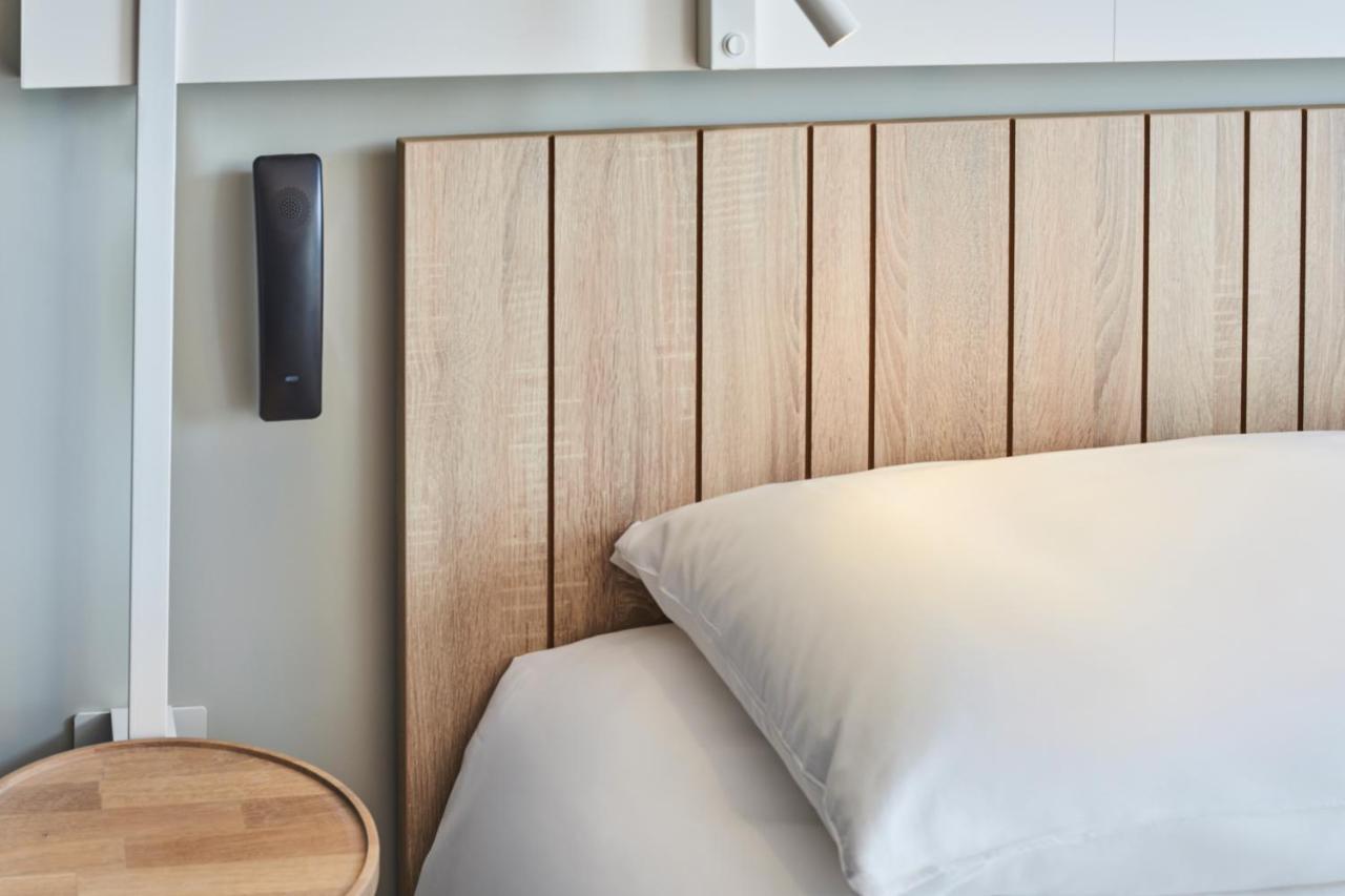 Ibis Montlhery Paris Sud Exterior photo